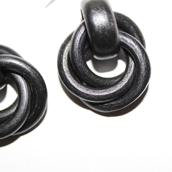 *2 for $15* Black Wood Spirals Hoop Earrings - Picture 3 of 4